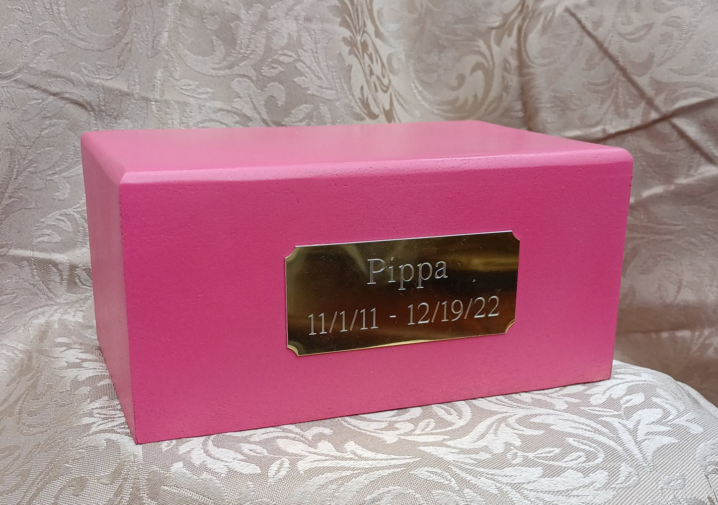 Colour Wooden Pet Cremation Urn Pink Blue black or Grey With Optional Engraved Name Plate