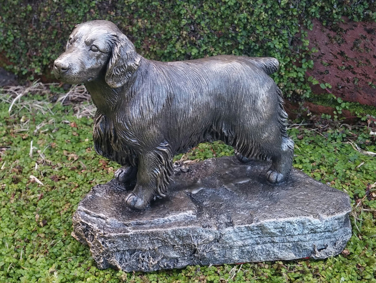 Welsh Springer Spaniel Figurine By Cavacast