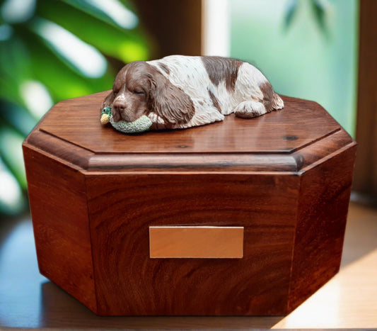 Springer spaniel sculpture on wood cremation urn
