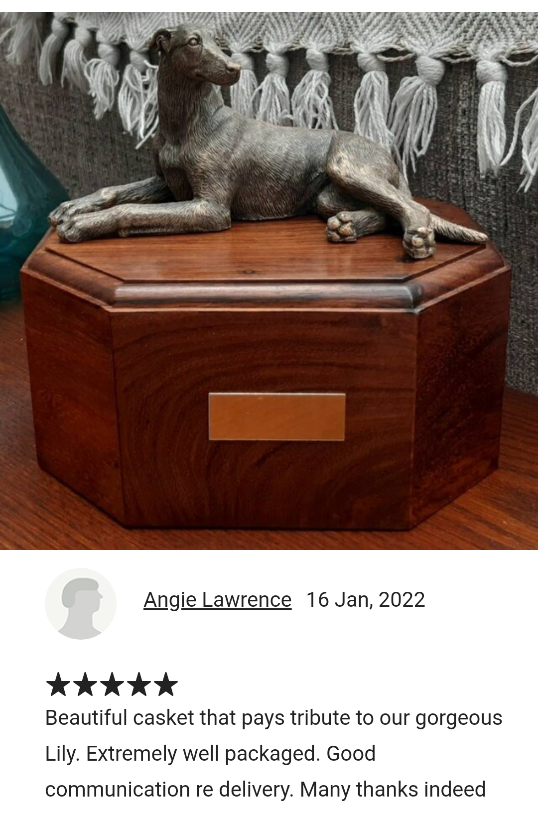screenshot of review for cavacast pet sculptures