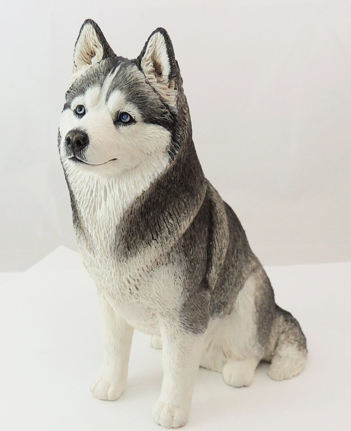 Siberian Husky Dog Sculpture By Cavacast